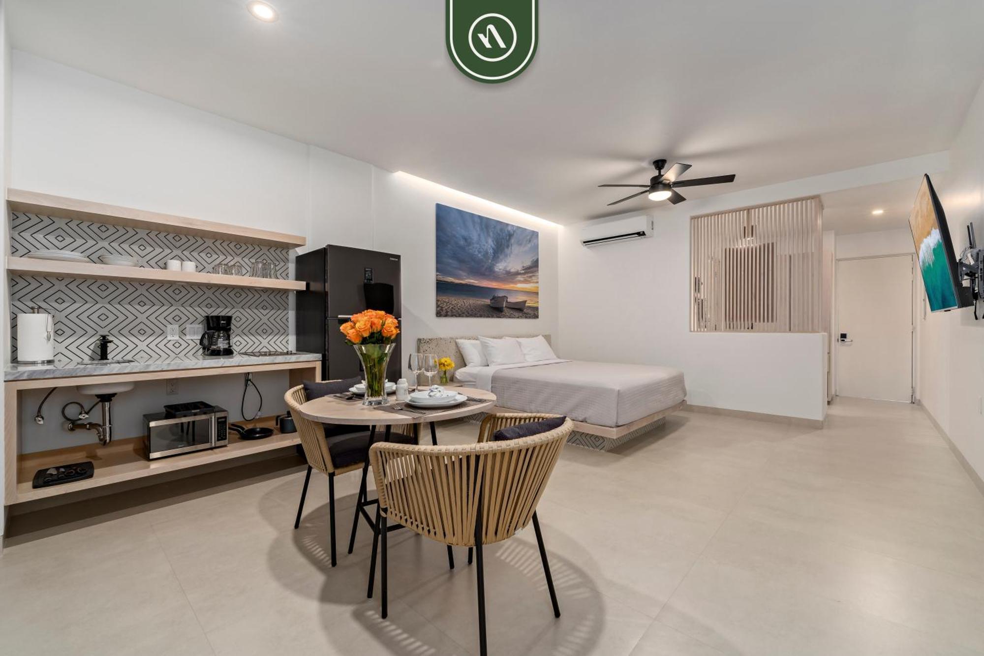Condo Near Marina - Downtown - Pool - King Cabo San Lucas Extérieur photo